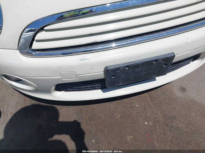 2009 Mini Cooper VIN WMWMF33599TU75759 IAAI salvage auction — NORMAL WEAR, Clear - Dealer Only (California), sold $1,125 on 2026-07-14 (photo 6)