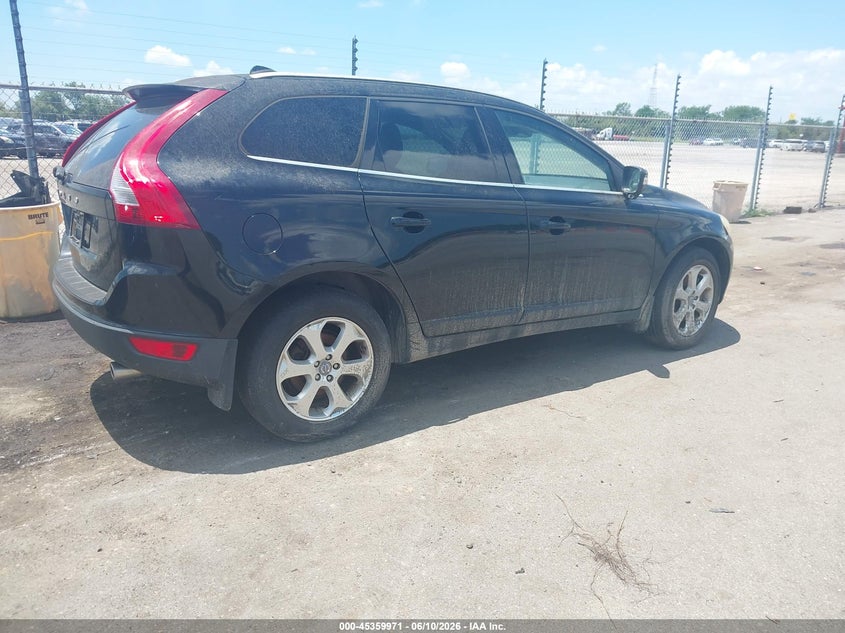 2013 Volvo Xc60 VIN YV4952DL5D2418666 IAAI salvage auction — NORMAL WEAR, Clear (Louisiana), sold $675 on 2026-07-20 (photo 4)