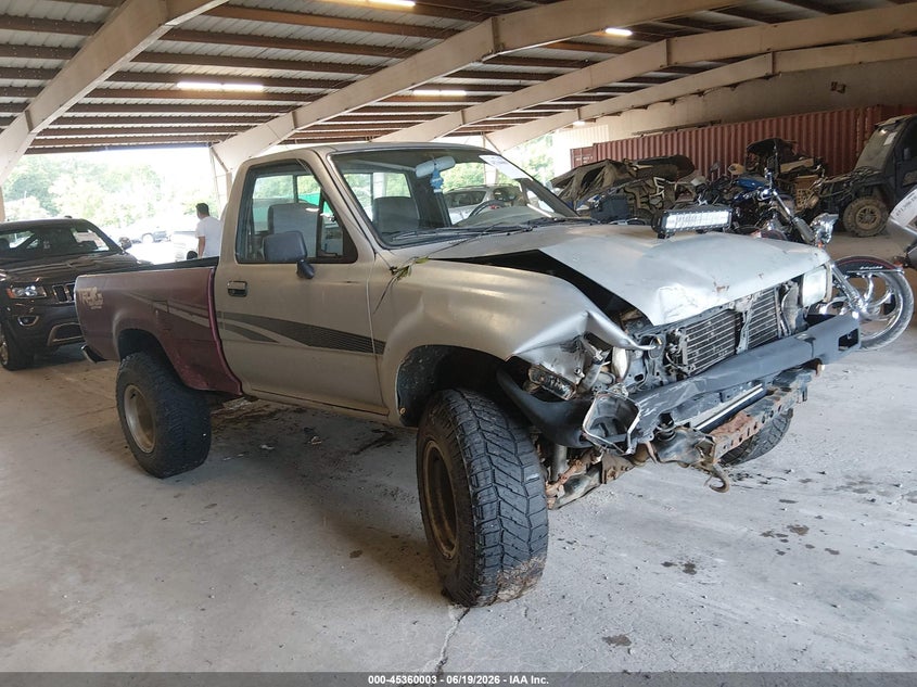 1991 Toyota Pickup VIN JT4VN01D9M0004501 IAAI salvage auction — FRONT END, Salvage (Tennessee), sold $2,050 on 2026-07-19 (photo 1)