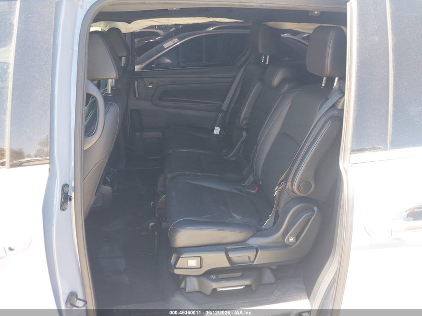 2024 Honda Odyssey VIN 5FNRL6H78RB043390 IAAI salvage auction — SIDE, Salvage Title, sold $7,700 on 2026-07-29 (photo 8)