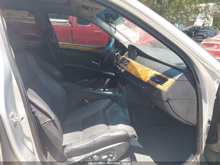 2008 BMW 5 series VIN WBANU53508CT07285 IAAI salvage auction — NORMAL WEAR, Clear (Florida), sold $300 on 2026-07-22 (photo 5)