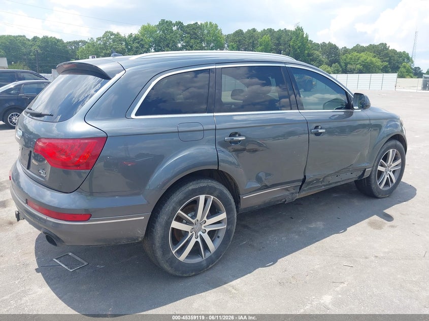 2015 Audi Q7 VIN WA1LGAFE5FD011945 IAAI salvage auction — NORMAL WEAR, Clear (Georgia), sold $1,000 on 2026-07-15 (photo 4)