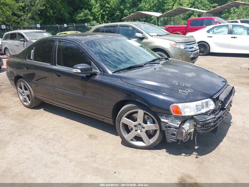 2007 Volvo S60 VIN YV1RH527X72614697 IAAI salvage auction — FRONT & REAR, Salvage - Greater Than 75% (Maryland), sold $250 on 2026-07-11 (photo 1)