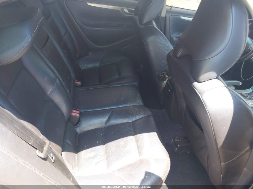 2007 Volvo S60 VIN YV1RH527X72614697 IAAI salvage auction — FRONT & REAR, Salvage - Greater Than 75% (Maryland), sold $250 on 2026-07-11 (photo 8)
