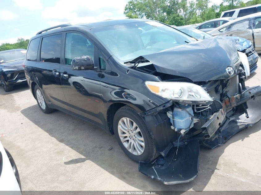 2014 Toyota Sienna VIN 5TDYK3DC3ES435330 IAAI salvage auction — FRONT END, Salvage Title, sold $1,700 on 2026-07-21 (photo 1)