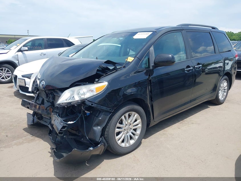 2014 Toyota Sienna VIN 5TDYK3DC3ES435330 IAAI salvage auction — FRONT END, Salvage Title, sold $1,700 on 2026-07-21 (photo 2)