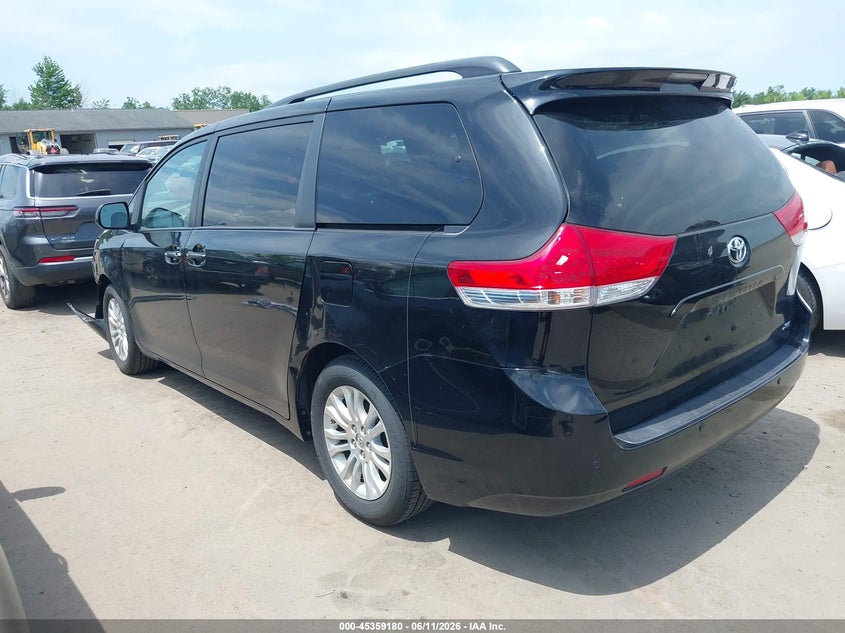 2014 Toyota Sienna VIN 5TDYK3DC3ES435330 IAAI salvage auction — FRONT END, Salvage Title, sold $1,700 on 2026-07-21 (photo 3)