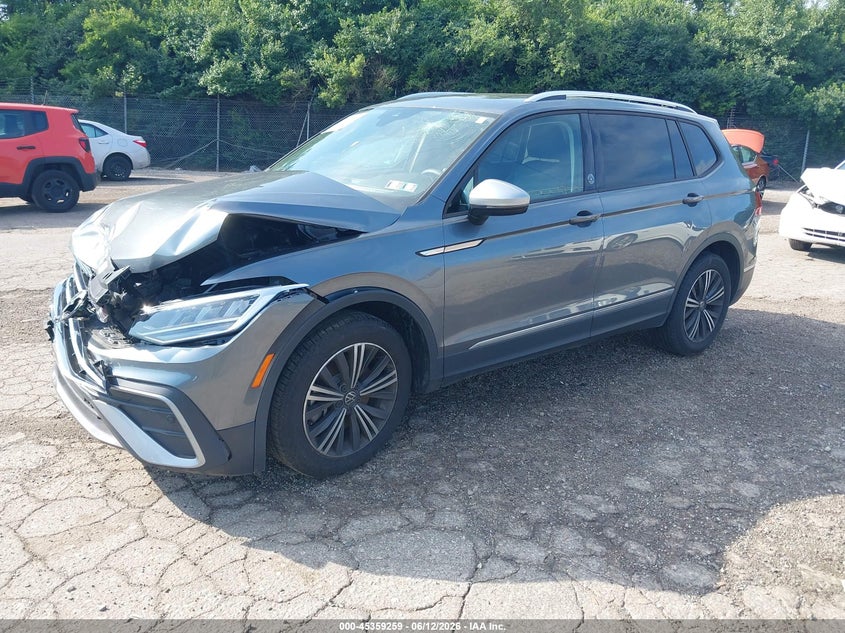 2024 Volkswagen Tiguan VIN 3VVTB7AX9RM232555 IAAI salvage auction — FRONT END, Salvage Title, sold $6,300 on 2026-07-19 (photo 2)