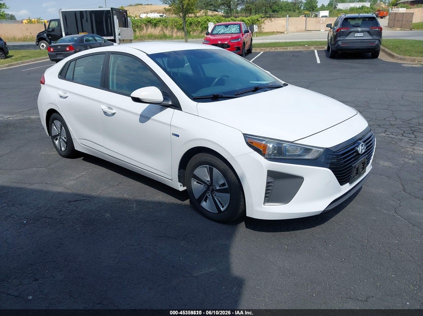 2019 Hyundai Ioniq hybrid VIN KMHC65LC9KU107974 IAAI salvage auction — NORMAL WEAR, SF97 (Virginia), sold $7,800 on 2026-07-22 (photo 1)