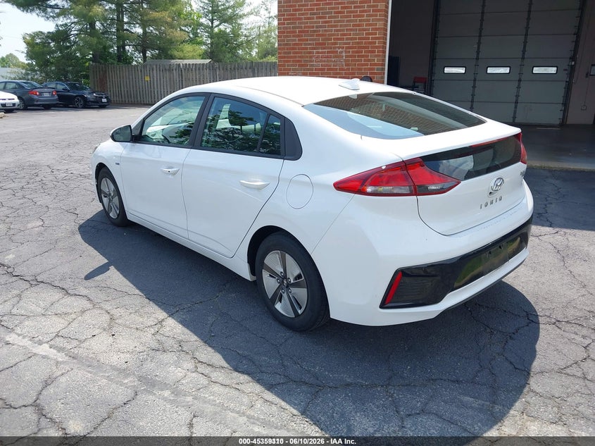2019 Hyundai Ioniq hybrid VIN KMHC65LC9KU107974 IAAI salvage auction — NORMAL WEAR, SF97 (Virginia), sold $7,800 on 2026-07-22 (photo 3)
