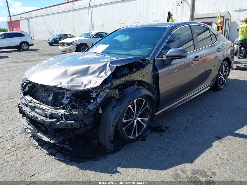 2018 Toyota Camry VIN 4T1B11HK9JU130155 IAAI salvage auction — LEFT FRONT, Salvage (Oregon), sold $5,800 on 2026-07-23 (photo 2)