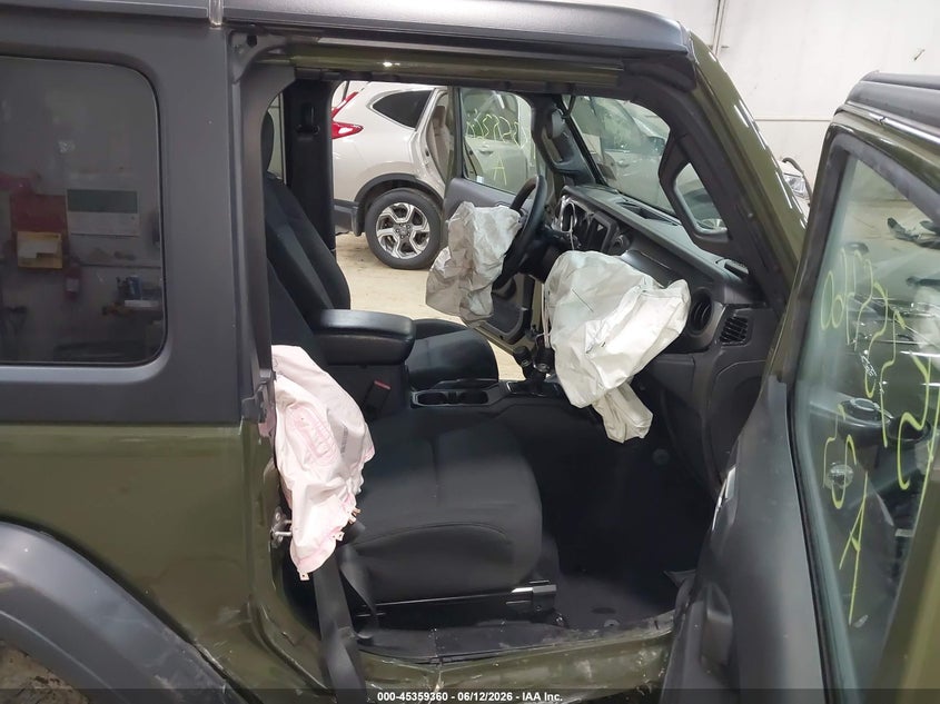 2023 Jeep Wrangler / VIN 1C4HJXAG2PW602555 IAAI salvage auction — RIGHT SIDE, Salvage (Pennsylvania), sold $7,700 on 2026-07-30 (photo 5)