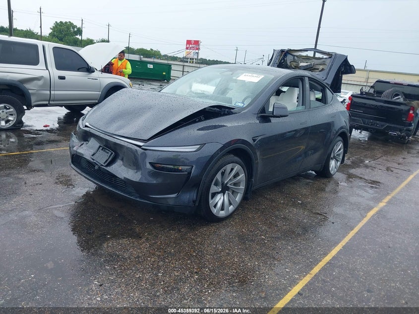 2026 Tesla Model y VIN 7SAYGDEE1TA466407 IAAI salvage auction — REAR END, Salvage Title, sold $7,300 on 2026-07-22 (photo 2)