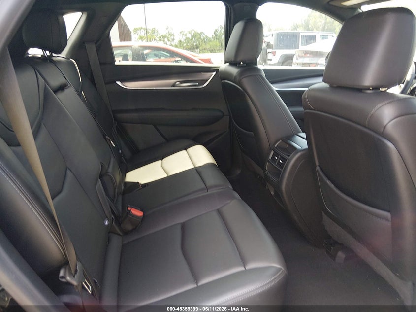 2025 Cadillac Xt5 VIN 1GYKNAR47SZ136396 IAAI salvage auction — FRONT END, Salvage Title, sold $12,075 on 2026-07-29 (photo 8)