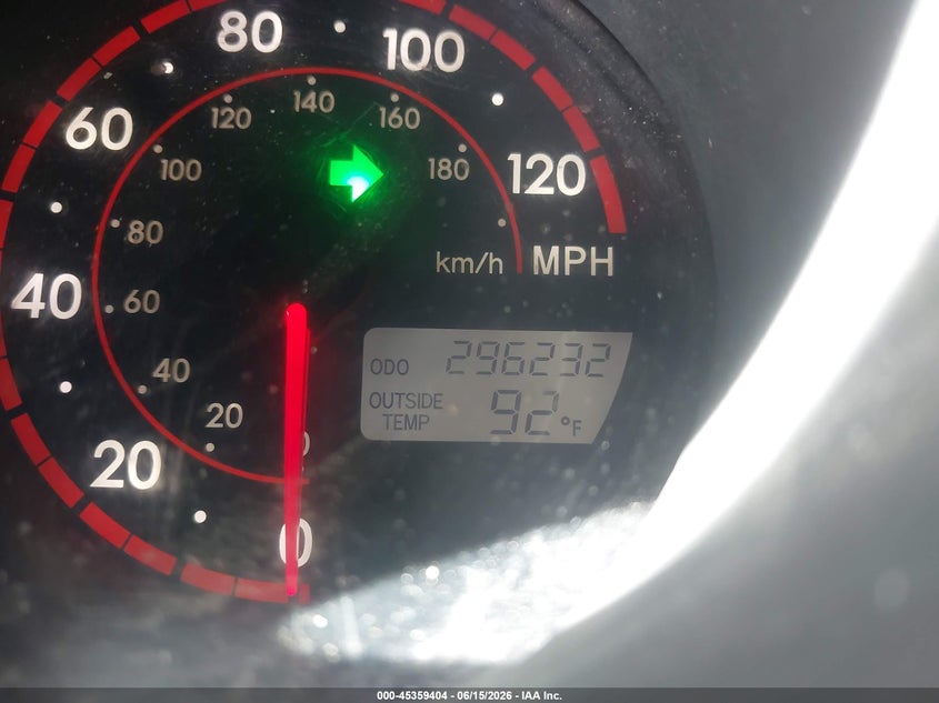 2005 Pontiac Vibe VIN 5Y2SL63835Z464312 IAAI salvage auction — NORMAL WEAR, Clear (Idaho), sold $150 on 2026-07-28 (photo 7)