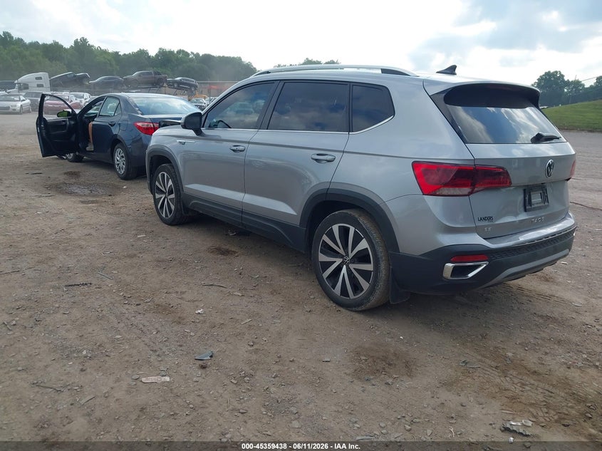 2024 Volkswagen Taos VIN 3VVEX7B21RM089159 IAAI salvage auction — FRONT END, Clear (Tennessee), sold $7,300 on 2026-07-22 (photo 3)