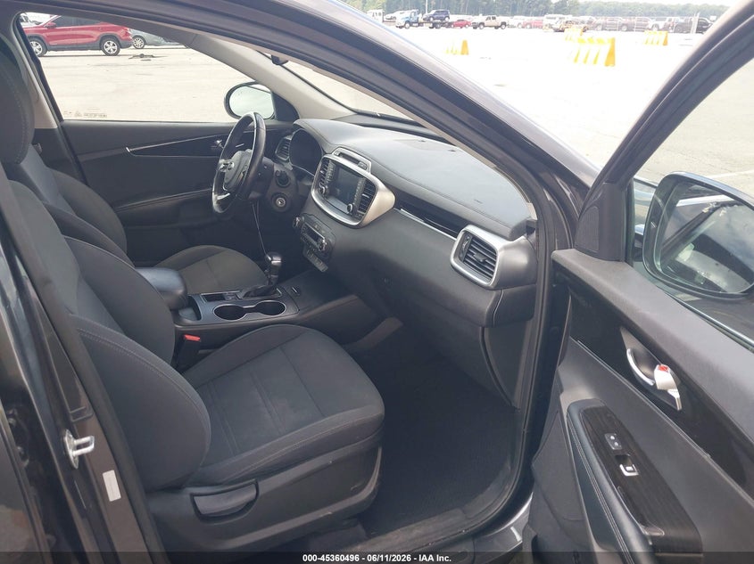 2019 Kia Sorento VIN 5XYPG4A3XKG441819 IAAI salvage auction — FRONT END, Salvage Title, sold $2,200 on 2026-08-02 (photo 5)