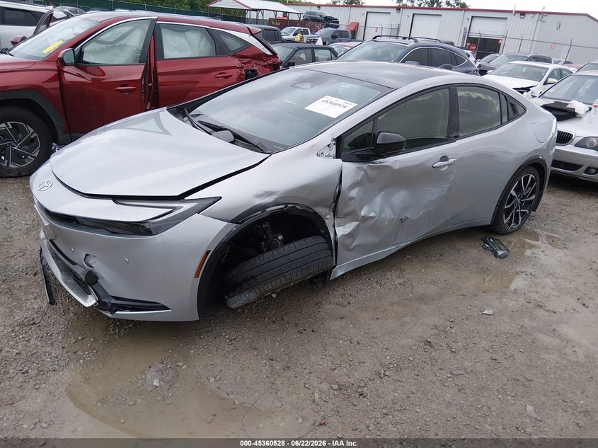 2024 Toyota Prius VIN JTDACACU4R3022692 IAAI salvage auction — LEFT FRONT, Salvage Title, sold $10,900 on 2026-07-31 (photo 2)