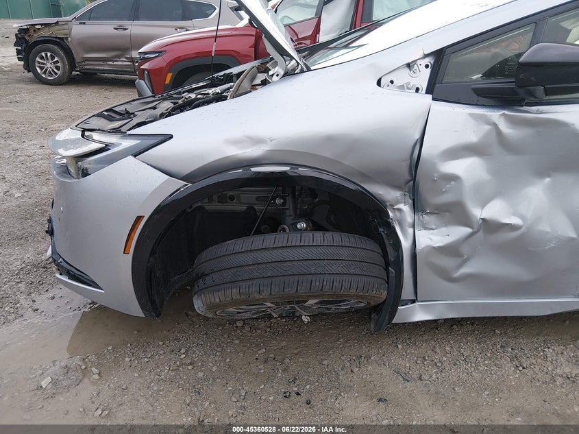 2024 Toyota Prius VIN JTDACACU4R3022692 IAAI salvage auction — LEFT FRONT, Salvage Title, sold $10,900 on 2026-07-31 (photo 6)