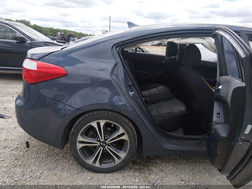 2016 Kia Forte VIN KNAFX4A83G5490624 IAAI salvage auction — FRONT END, Salvage (Ohio), sold $325 on 2026-07-08 (photo 8)