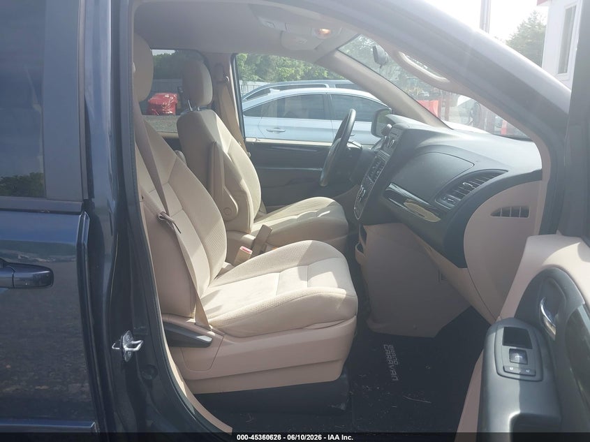 2014 Dodge Grand caravan VIN 2C4RDGBG8ER390194 IAAI salvage auction — NORMAL WEAR, Sf97 (New Jersey), sold $25 on 2026-07-21 (photo 5)