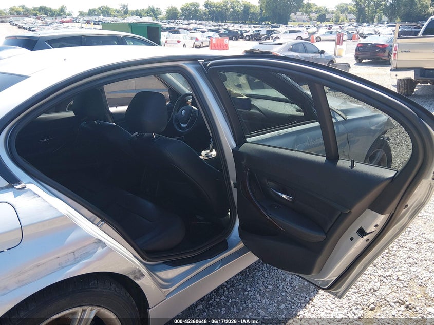 2014 BMW 3er VIN WBA3A5G58ENP29380 IAAI salvage auction — ALL OVER, Salvage (Kentucky), sold $325 on 2026-08-19 (photo 8)