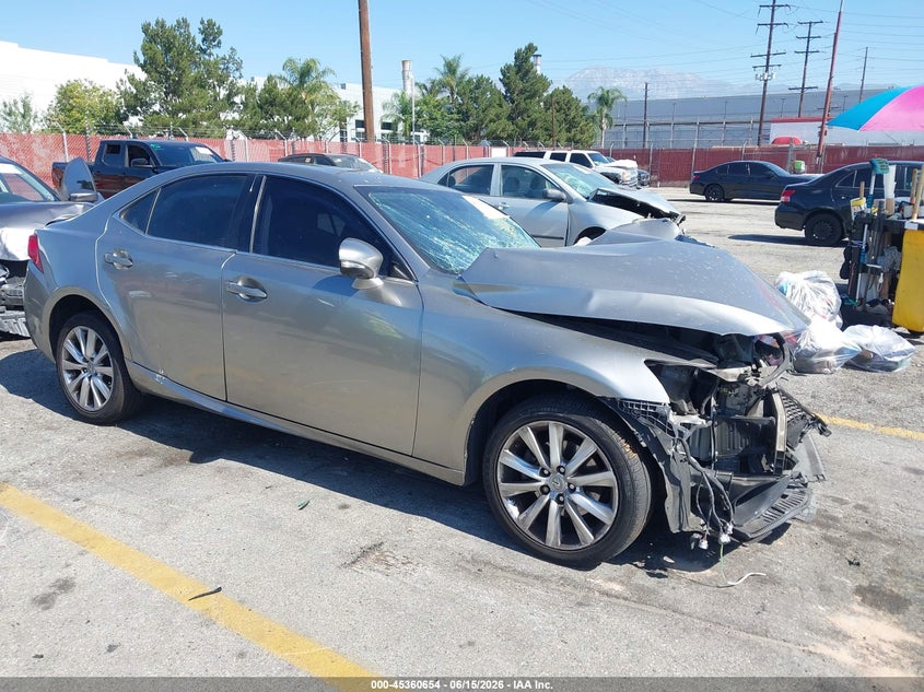 2014 Lexus Is VIN JTHBF1D27E5008632 IAAI salvage auction — FRONT END, Salvage (California), sold $325 on 2026-07-14 (photo 1)