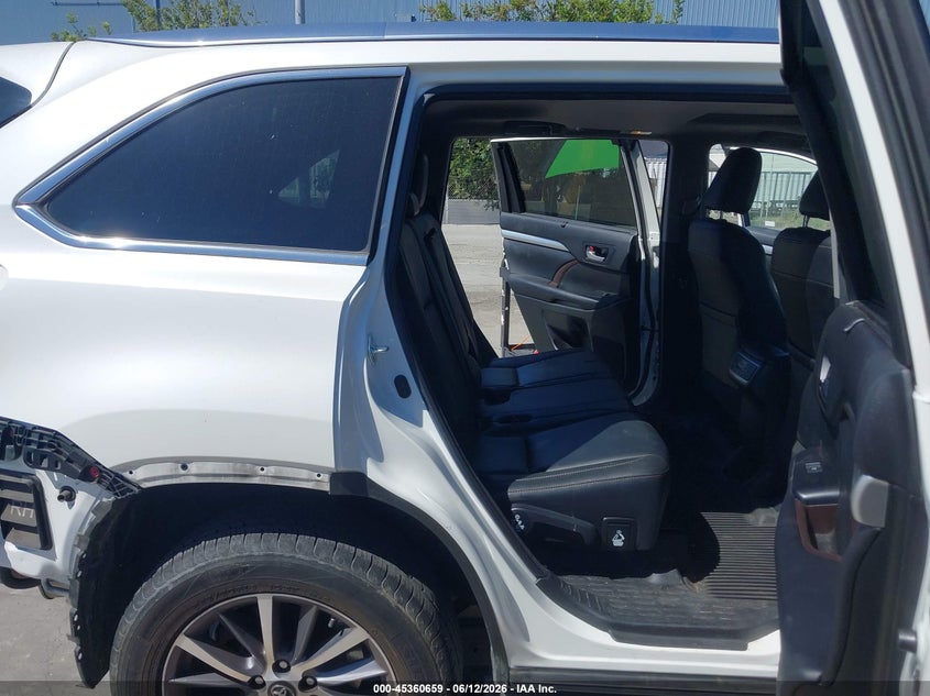 2017 Toyota Highlander VIN 5TDJZRFH5HS394891 IAAI salvage auction — REAR END, Salvage (California), sold $11,075 on 2026-07-13 (photo 8)