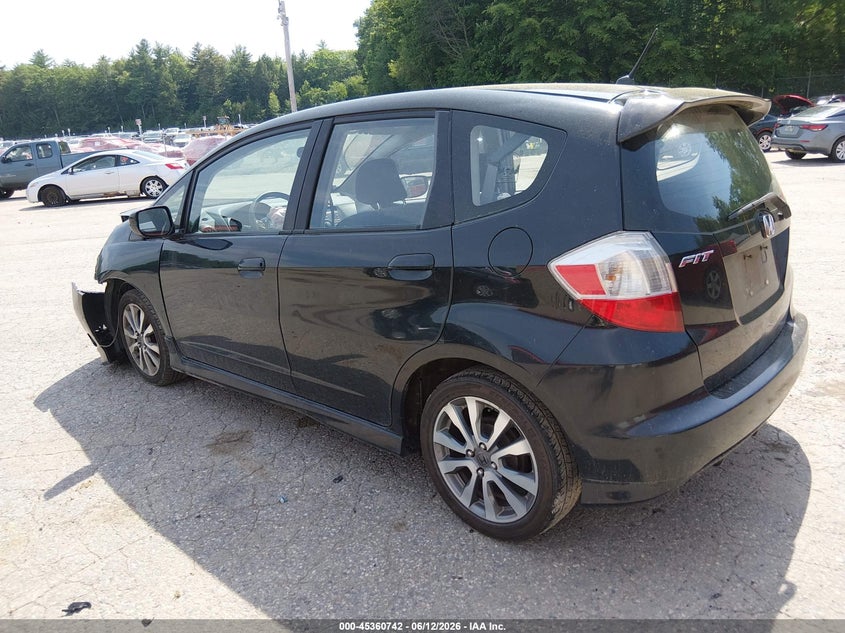 2012 Honda Fit VIN JHMGE8H57CC018575 IAAI salvage auction — FRONT END, Salvage (Maine), sold $25 on 2026-07-27 (photo 3)