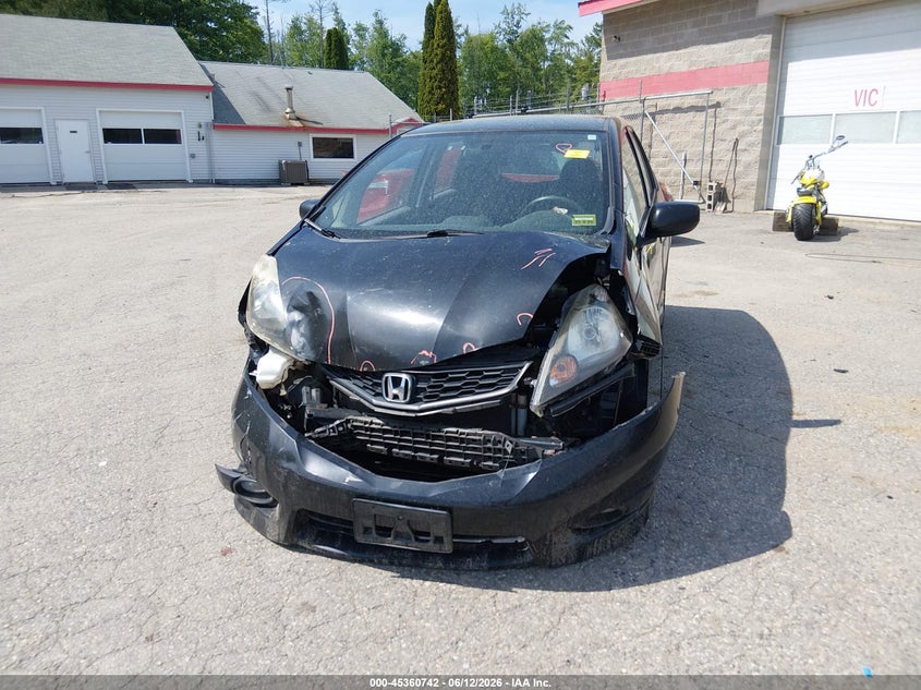 2012 Honda Fit VIN JHMGE8H57CC018575 IAAI salvage auction — FRONT END, Salvage (Maine), sold $25 on 2026-07-27 (photo 6)