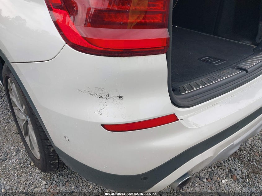 2018 BMW X3 VIN 5UXTR9C59JLC76743 IAAI salvage auction — FRESH WATER, Salvage Title, sold $8,200 on 2026-07-28 (photo 6)