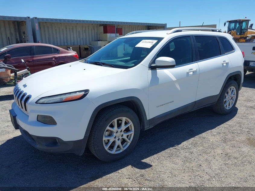 2018 Jeep Cherokee VIN 1C4PJMCB1JD528639 IAAI salvage auction — NORMAL WEAR, Sf97 (California), sold $7,800 on 2026-07-28 (photo 2)