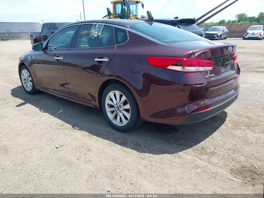 2016 Kia Optima VIN 5XXGT4L37GG021620 IAAI salvage auction — RIGHT FRONT, Clear (Michigan), sold $25 on 2026-07-30 (photo 3)