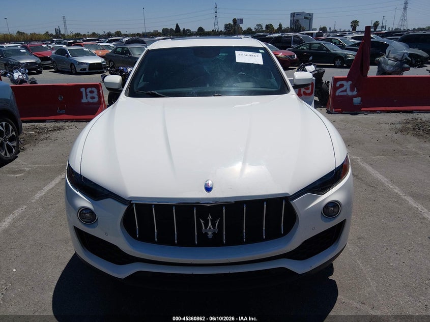 2018 Maserati Levante VIN ZN661XUA9JX297344 IAAI salvage auction — REPOSSESSION, Clear (Nevada), sold $13,000 on 2026-07-16 (photo 6)