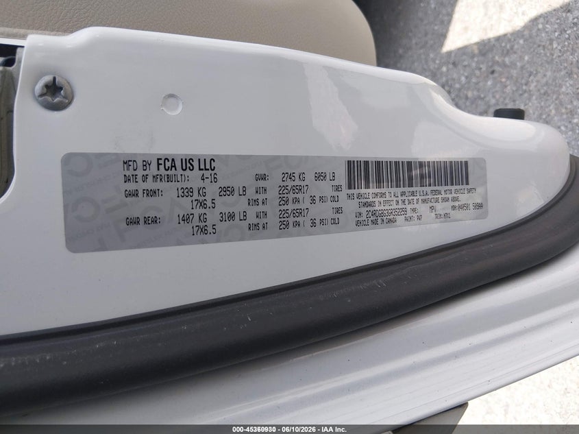 2016 Dodge Grand caravan VIN 2C4RDGBG3GR352259 IAAI salvage auction — NORMAL WEAR, SF97 (Maryland), sold $11,325 on 2026-08-18 (photo 9)