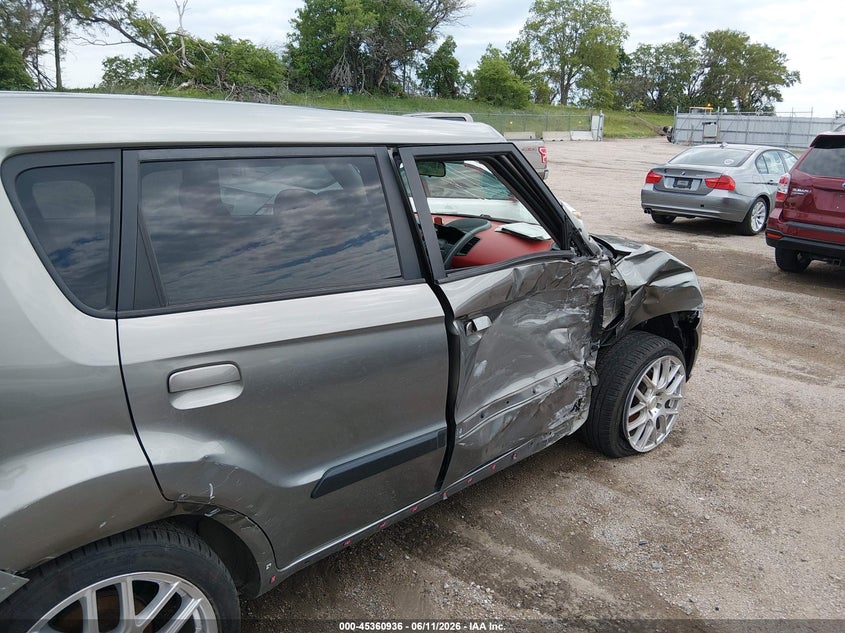 2010 Kia Soul VIN KNDJT2A27A7029897 IAAI salvage auction — NORMAL WEAR, Certificate Of Title (Nebraska), sold $525 on 2026-07-16 (photo 6)
