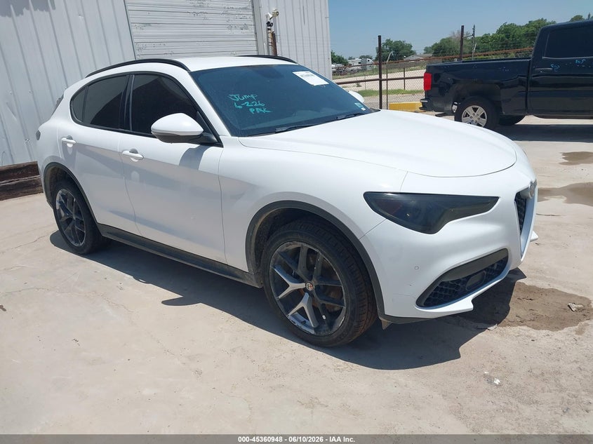 2019 Alfa romeo Stelvio VIN ZASPAKBN8K7C40883 IAAI salvage auction — REPOSSESSION, Clear (Idaho), sold $475 on 2026-07-09 (photo 1)
