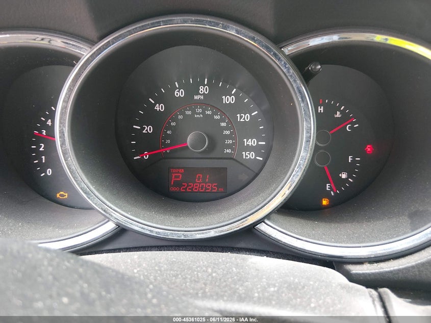 2011 Kia Sorento VIN 5XYKU3A12BG009091 IAAI salvage auction — NORMAL WEAR, Clear (Georgia), sold $700 on 2026-07-20 (photo 7)