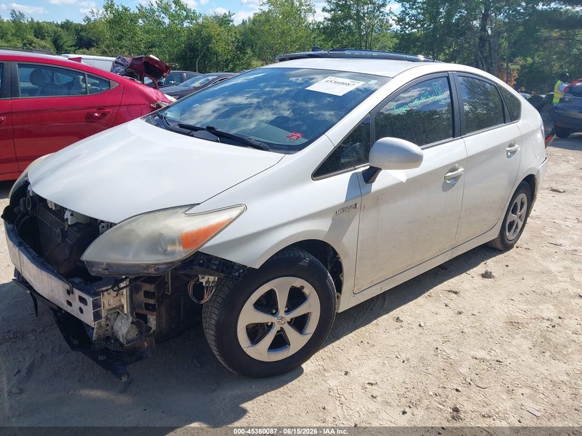 2014 Toyota Prius VIN JTDKN3DU8E1739739 IAAI salvage auction — FRONT END, Salvage (Massachusetts), sold $2,000 on 2026-07-21 (photo 2)
