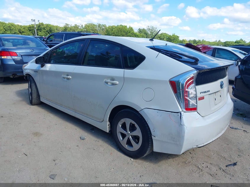 2014 Toyota Prius VIN JTDKN3DU8E1739739 IAAI salvage auction — FRONT END, Salvage (Massachusetts), sold $2,000 on 2026-07-21 (photo 3)