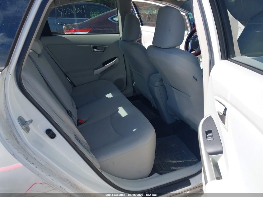 2014 Toyota Prius VIN JTDKN3DU8E1739739 IAAI salvage auction — FRONT END, Salvage (Massachusetts), sold $2,000 on 2026-07-21 (photo 8)