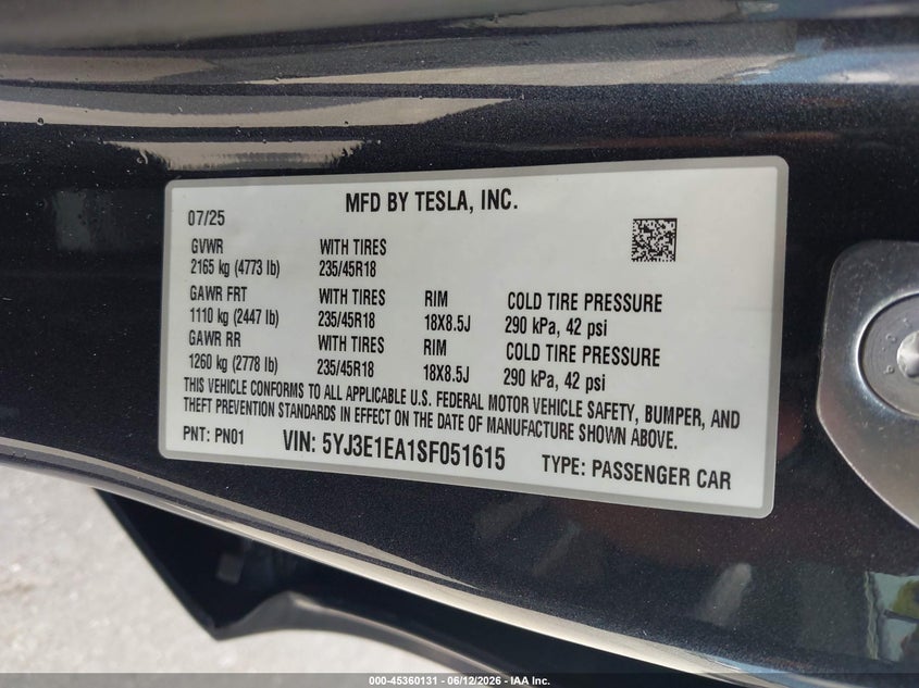2025 Tesla Model 3 VIN 5YJ3E1EA1SF051615 IAAI salvage auction — REAR END, Salvage Title, sold $10,100 on 2026-07-23 (photo 9)