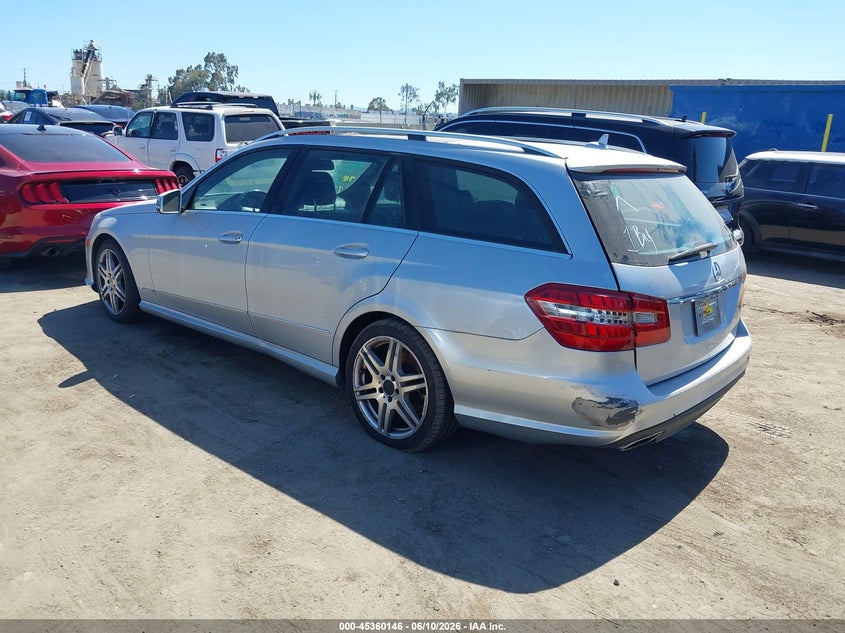 2011 Mercedes-benz E-class VIN WDDHH8HB3BA322490 IAAI salvage auction — REPOSSESSION, Clear - Dealer Only (California), sold $950 on 2026-07-29 (photo 3)