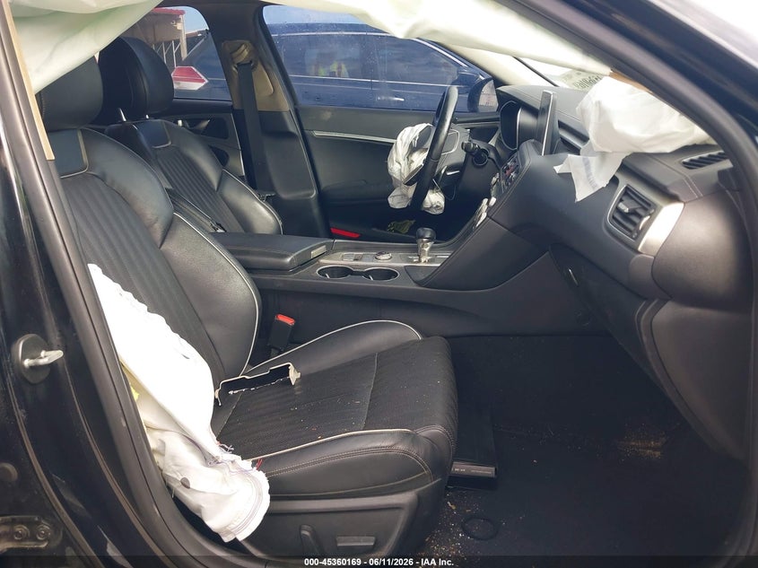 2021 Genesis G70 VIN KMTG34LA8MU074204 IAAI salvage auction — FRONT END, Certificate Of Destruction (Florida), sold $1,550 on 2026-07-21 (photo 5)