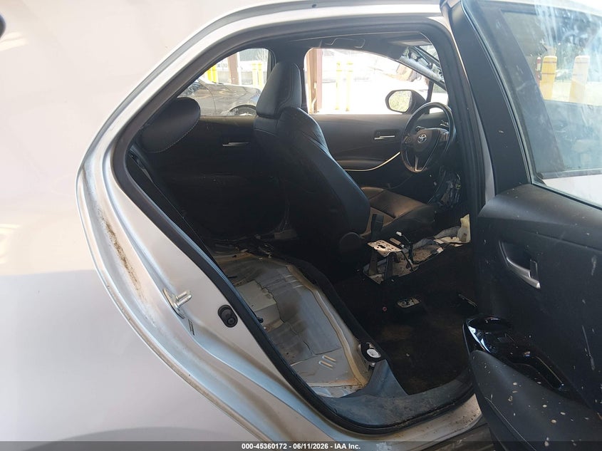 2019 Toyota Corolla VIN JTNK4RBE8K3038440 IAAI salvage auction — BIO HAZARD, Salvage Title, sold $4,500 on 2026-07-29 (photo 8)