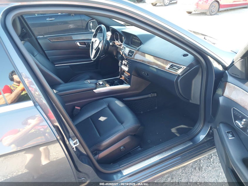 2014 Mercedes-benz E-klasse VIN WDDHF8JB0EA985861 IAAI salvage auction — FRONT END, Salvage (Pennsylvania), sold $2,225 on 2026-07-17 (photo 5)