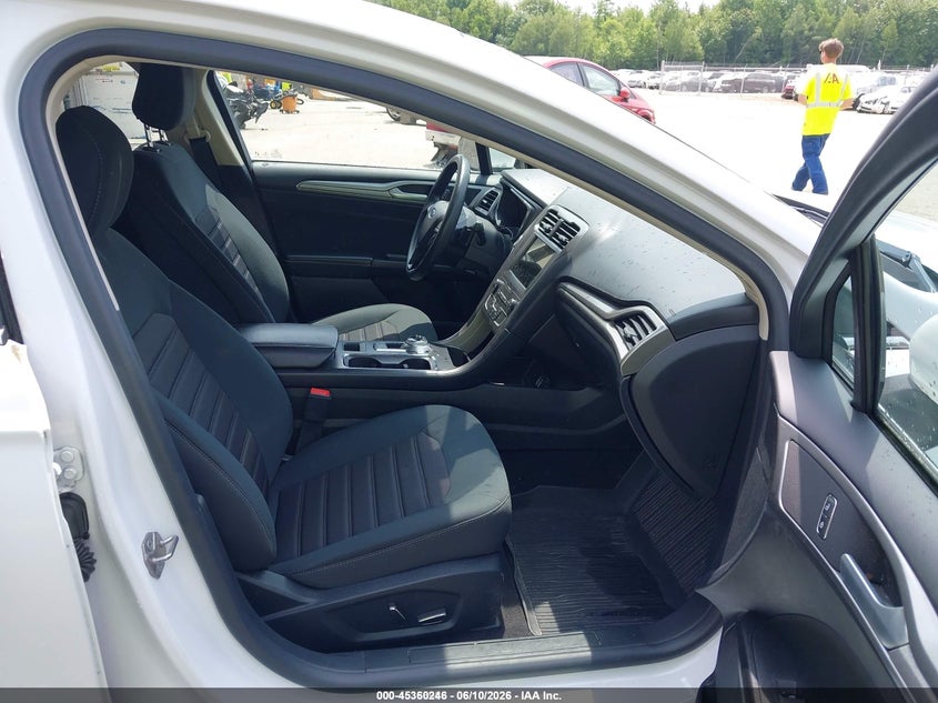2020 Ford Fusion VIN 3FA6P0T97LR224313 IAAI salvage auction — NORMAL WEAR, SF97 (Maine), sold $12,775 on 2026-07-23 (photo 5)