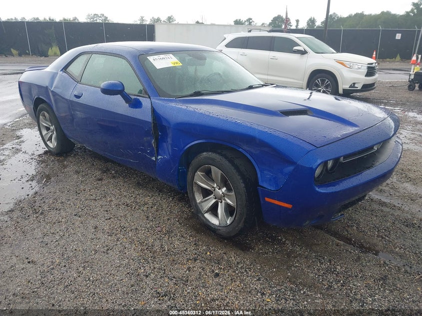 2018 Dodge Challenger VIN 2C3CDZAG0JH251894 IAAI salvage auction — RIGHT FRONT, Salvage (South Carolina), sold $3,900 on 2026-08-15 (photo 1)