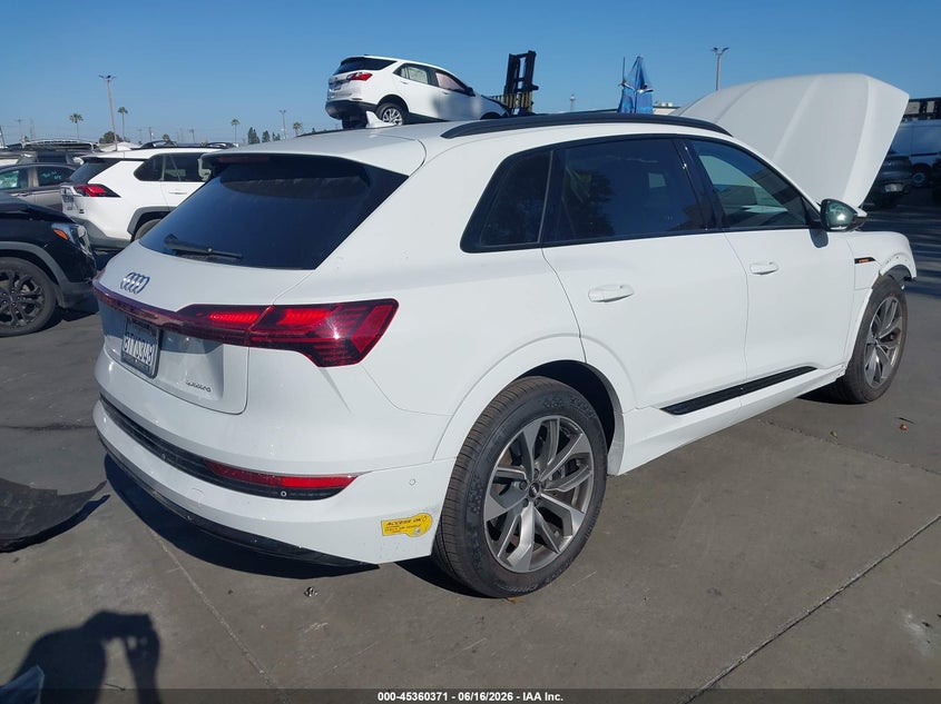 2021 Audi E-tron VIN WA1LAAGE7MB001300 IAAI salvage auction — FRONT END, Salvage Title, sold $13,500 on 2026-07-22 (photo 4)