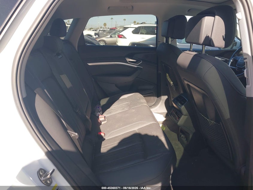 2021 Audi E-tron VIN WA1LAAGE7MB001300 IAAI salvage auction — FRONT END, Salvage Title, sold $13,500 on 2026-07-22 (photo 8)